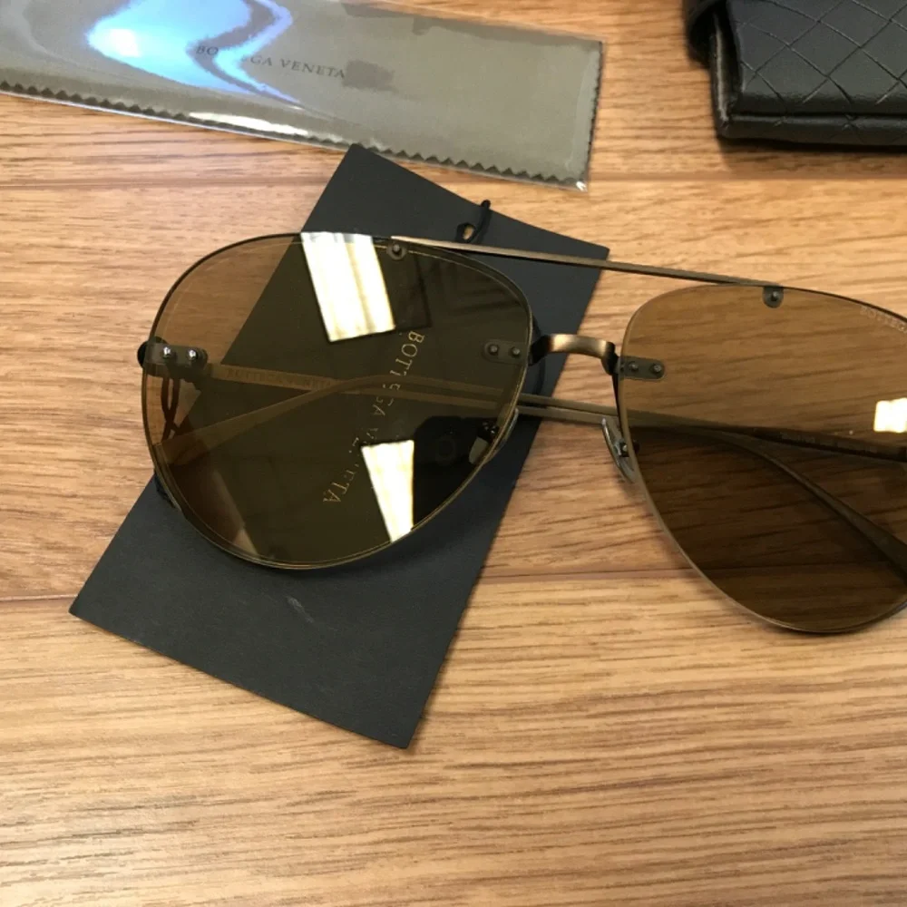 Bottega Veneta Sunglasses 515800 v4450
